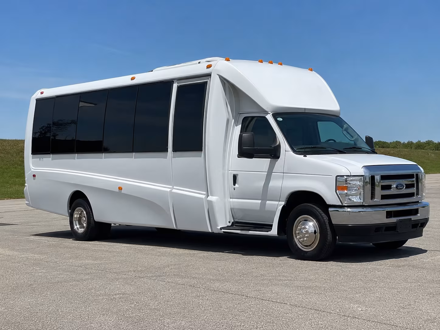 Lubbock Birthday, Sweet 16, & Quinceañera Party Bus Rentals