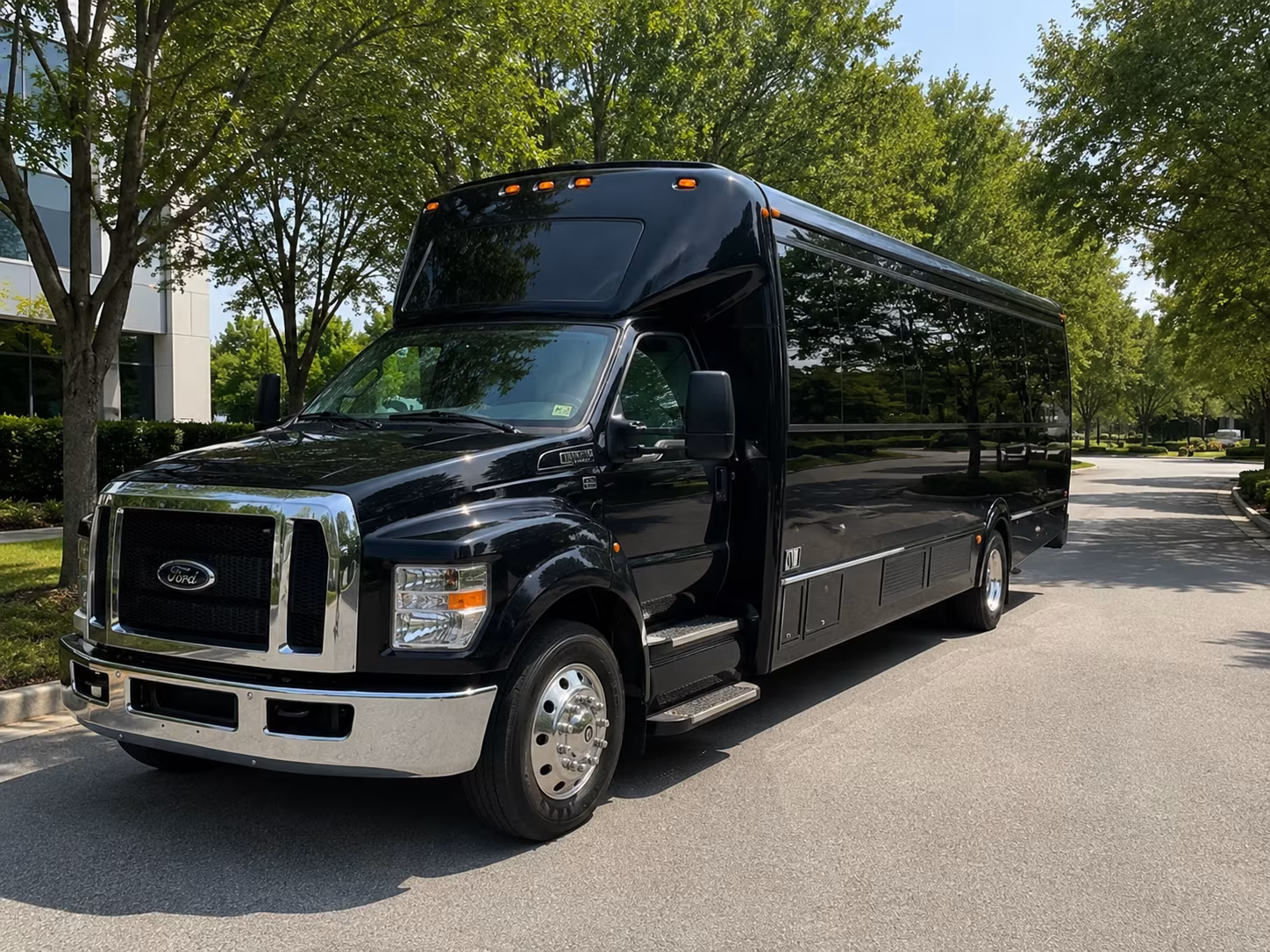 Midland Winery Tour & Pub Crawl Transportation party bus exterior