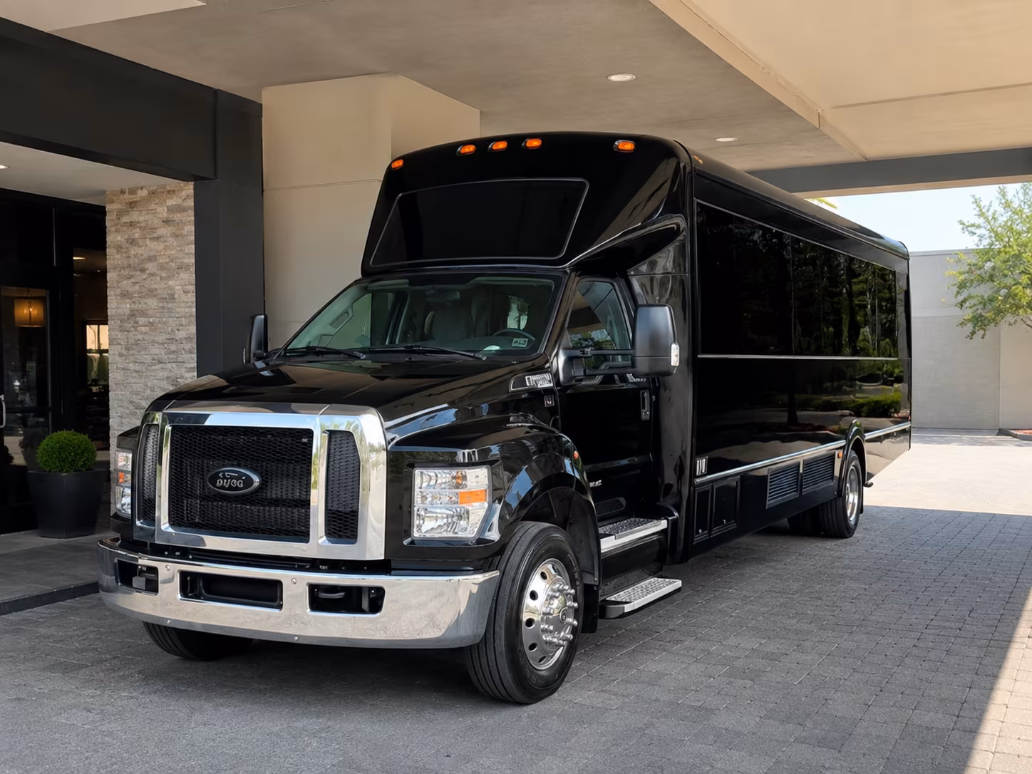 San Angelo Winery Tour & Pub Crawl Transportation