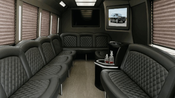 midland 25 passenger party bus rental